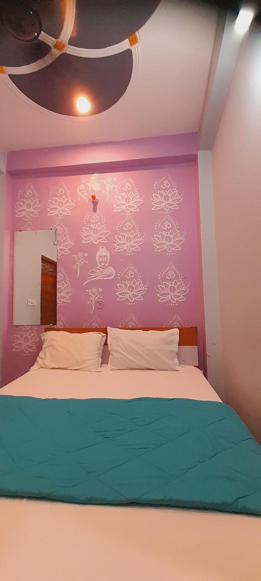 Shiv Niketan Guest House 200Mtr From Shri Ram Mandir Ayodhya Экстерьер фото